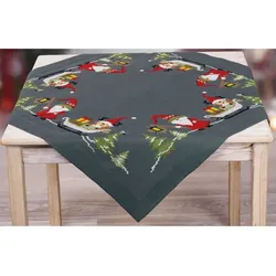 Stickmitteldecke "Santa & Rentier"