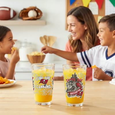 Evergreen Tampa Bay Buccaneers 16 oz Pint Glasses, Set of 2 - 16 oz