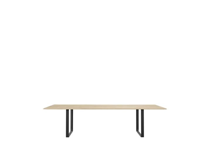 Muuto 70/70 Esstisch 295 x 108cm Sollid oak-Black