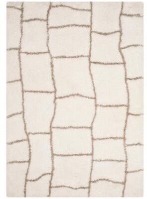 SAFAVIEH Handmade Toronto Shag Roser Polyester Rug