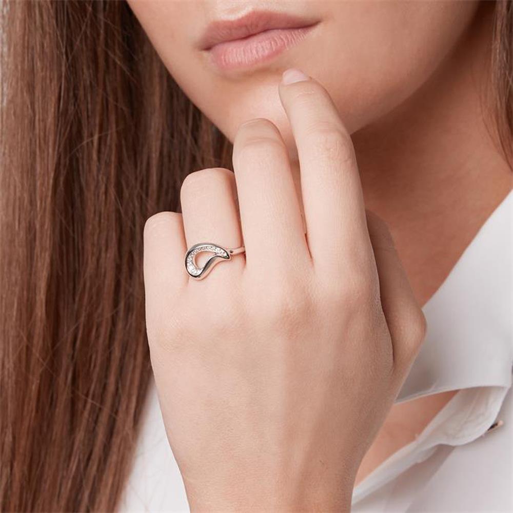 Unique 925 Ring Verschlungen mit Zirkonia