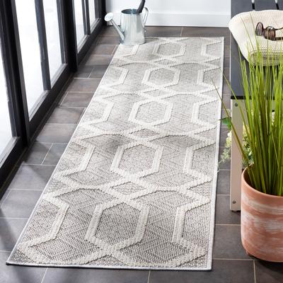 SAFAVIEH Global Lenaik Waterproof Patio Backyard Rug