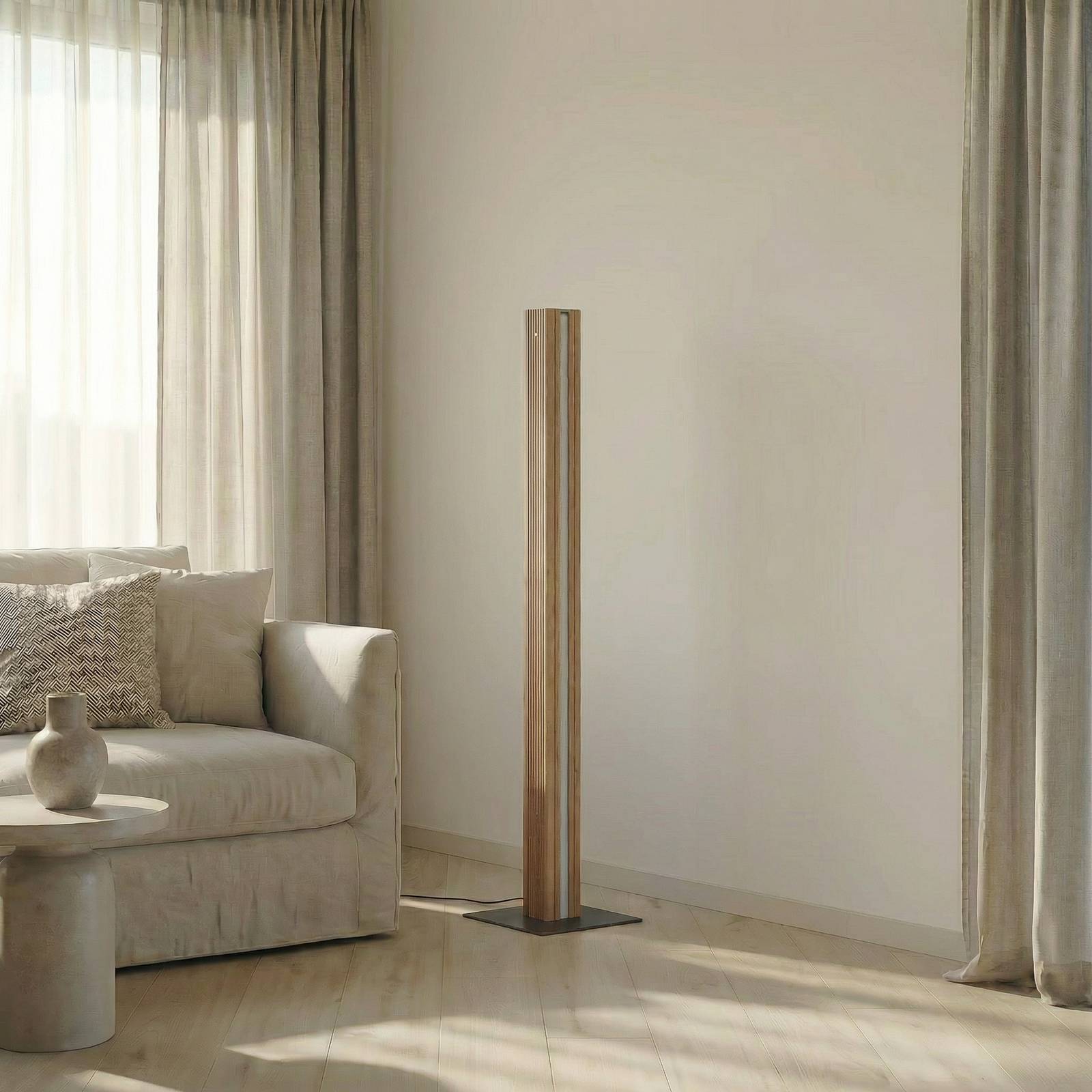 Holz Stehlampe Lieske Lucande, dimmbar, Holz hell, für Wohn- / Esszimmer, Holz, Modern, Stehlampe