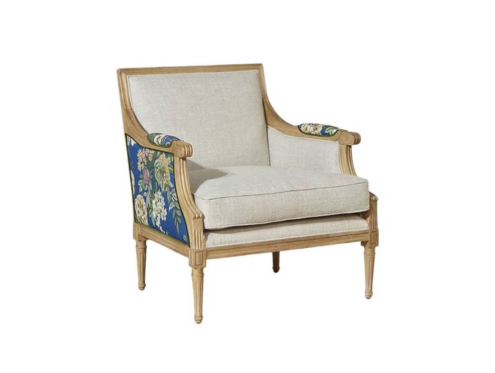 Fauteuil bergère en bois massif et tissu lin fleuri bleu lin