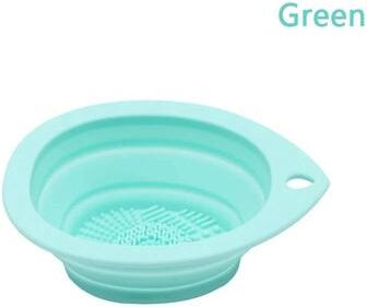 Uplifted Finds Silicone Makeup Brush Cleaner & Folding Washing Bowl Portable Beauty Scrubber green