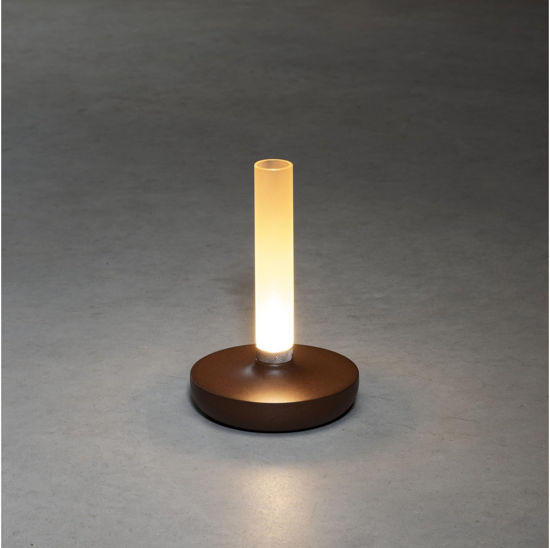 LED Tischleuchte KONSTSMIDE "Akku-Tischleuchte USB Bi", braun, H:20,5cm Ø:13,7cm, Leuchten, LED Tischleuchte braun Ø 13,7cm H: 20,5cm