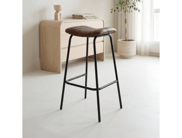 Tabouret haut en cuir naturel et métal