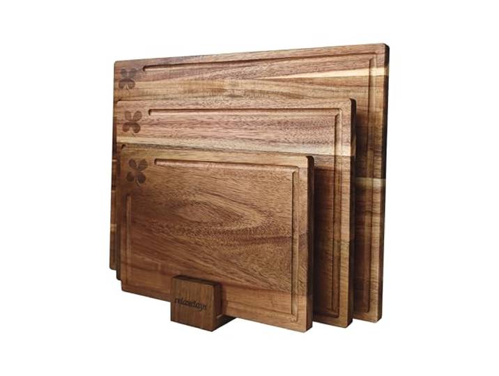 Relaxdays Planche à découper\, rainure anti-jus\, 3 tailles avec support\, bois d'acacia hygiénique\, antidérapante\, marron