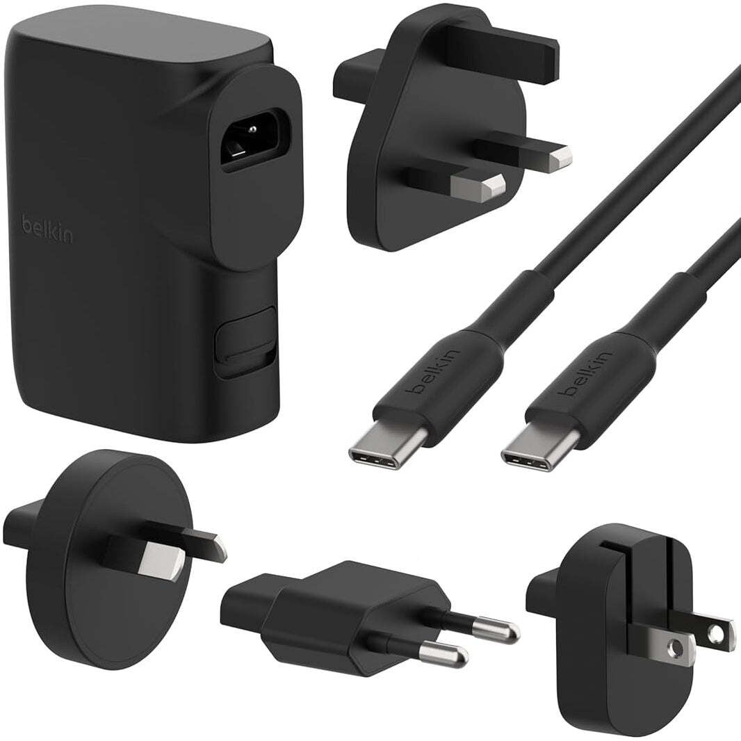 Belkin BOOST Charge Hybrid Dual oplader en Powerbank, model BPZ003bt1MBK-B6