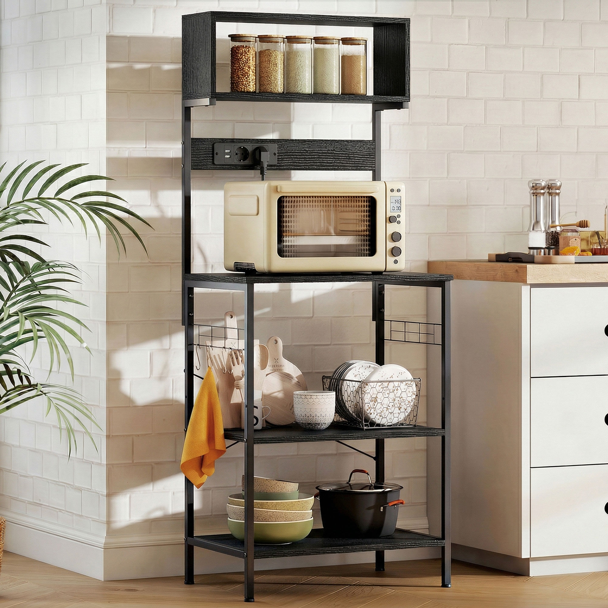 Altro Scaffale Da Cucina Con Multipresa Per Microonde Con Ripiani E Ganci Stile Industriale, Legno E Acciaio, Nero