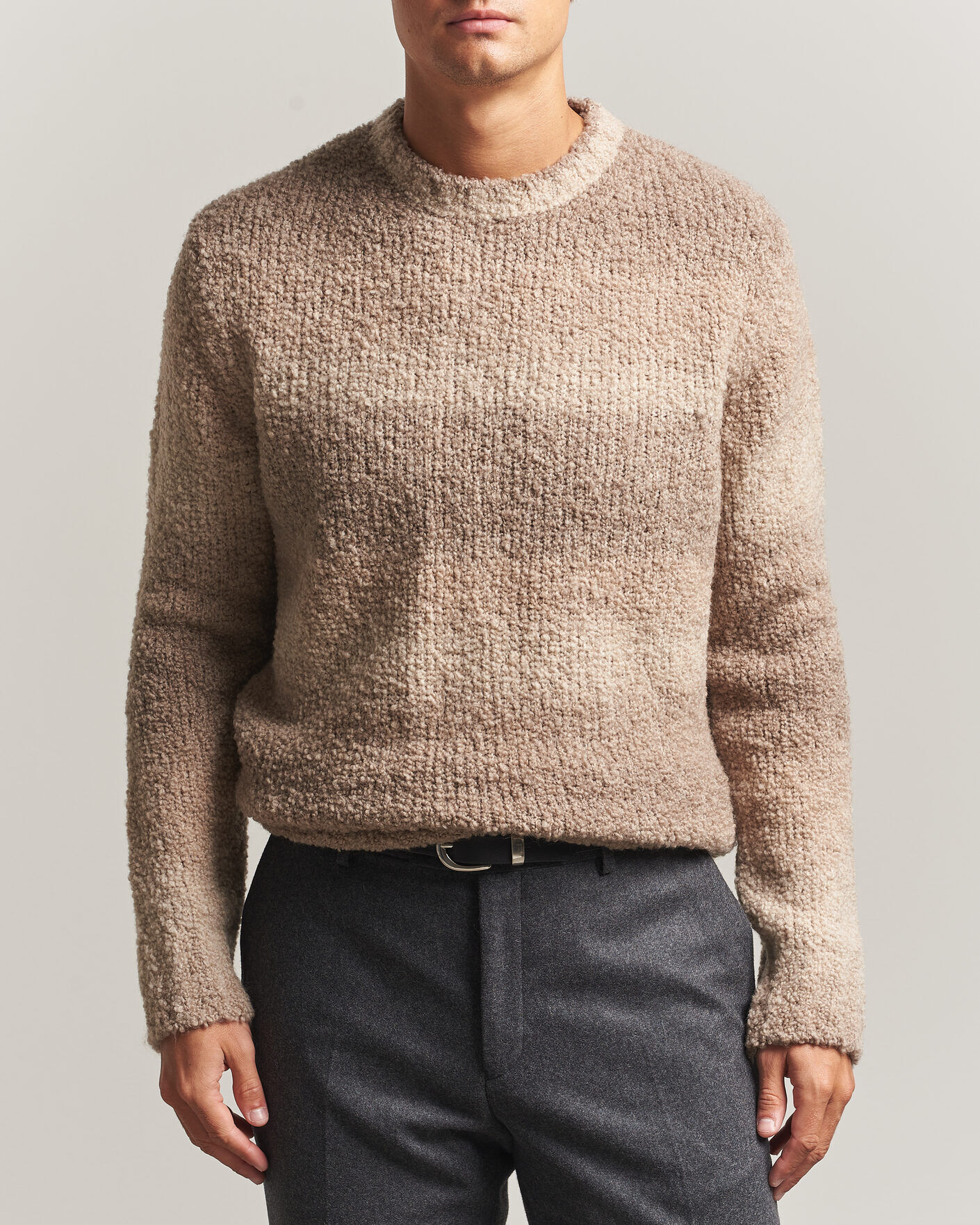 Oscar Jacobson Ronnie Heavy Knitted Wool Crewneck Beige men M Beige