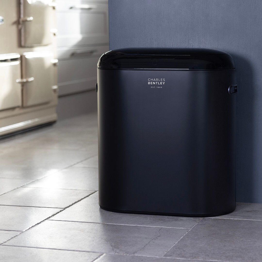 Charles Bentley Steel Motion Sensor Kitchen Trash Can - 10.56L Black 10.56L