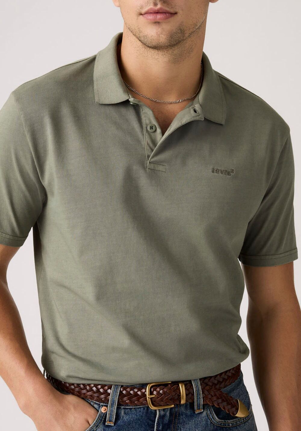 Poloshirt LEVI'S, Herren, Gr. XL, grün (garment dye mulled basil), Piqué, Obermaterial: 100% Baumwolle, regular fit hüftbedeckend, Rundhals, Shirts Poloshirt, mit Logo-Stickerei garment dye mulled basil XL
