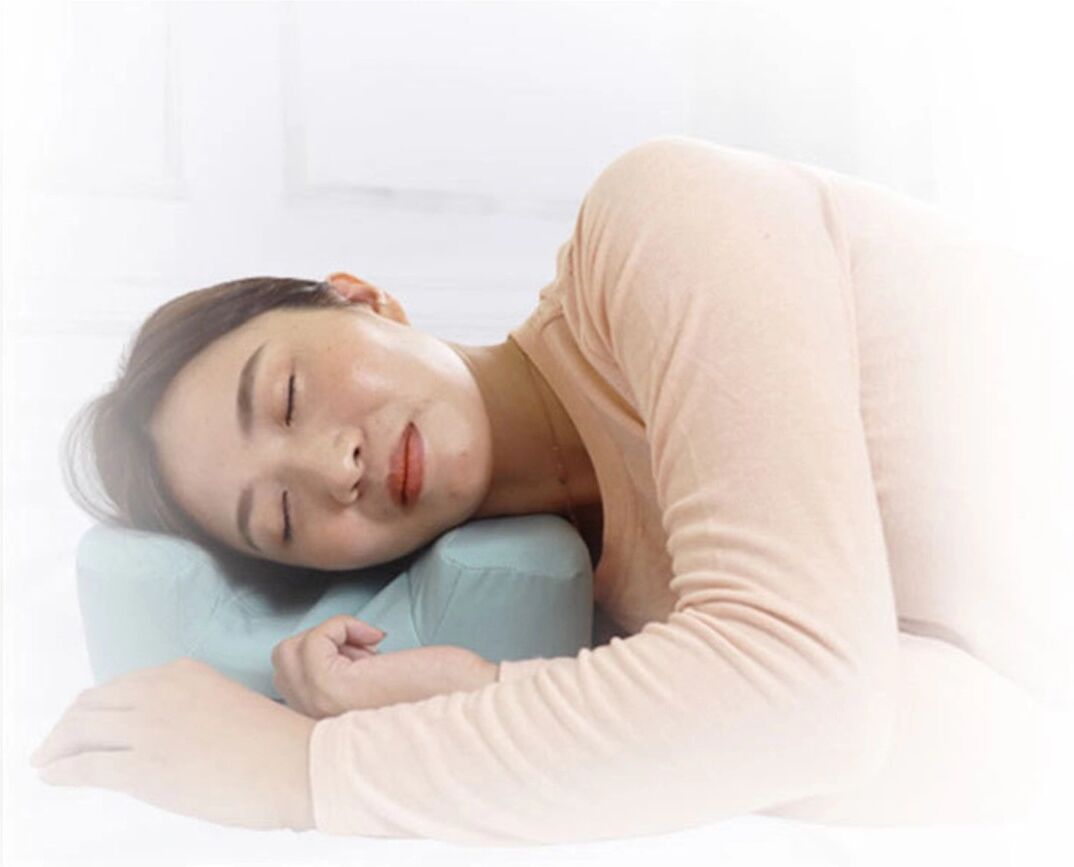 INF Multifunktionales Memory-Schaum-Beauty-Kissen mit Sweatshirt-Stoffbezug — Ergonomische zonierte Unterstützung für Grün