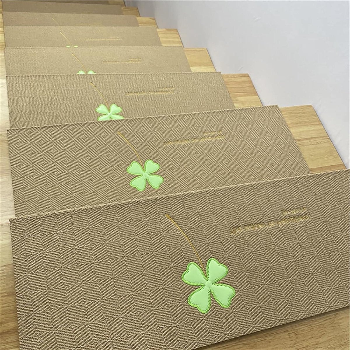 15 stuks Traptreden Matten - Antislip Strips - Beige - Zelfklevend & Wasbaar