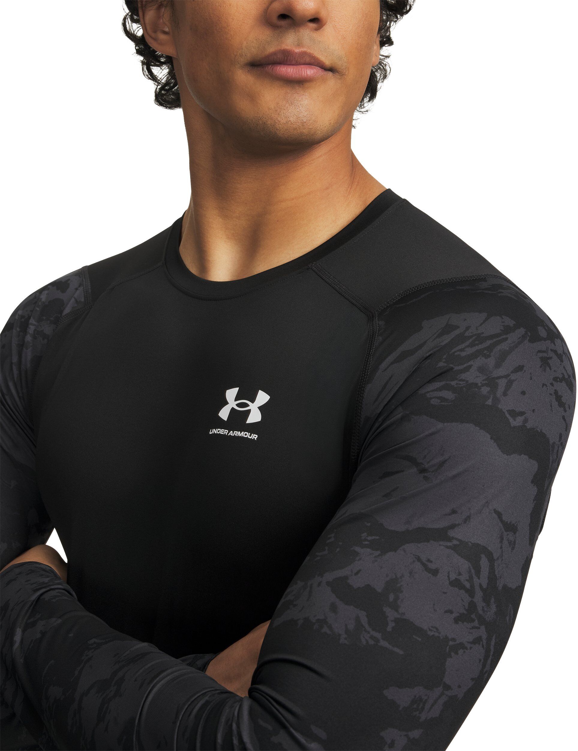 Trainingsshirt UNDER ARMOUR "UA HG ARMOUR COMP CB LS", Herren, Gr. S, ultimate schwarz, weiß, Obermaterial: 84% Polyester, 16% Elasthan, Shirts Trainingsshirt, atmungsaktiv, schnell trocknend, aus Polyester und Elasthan ultimate schwarz, weiß S