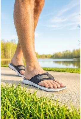 Men's Big and Tall Canvas Flip Flop from KingSize by KingSize in Black (Size M M)