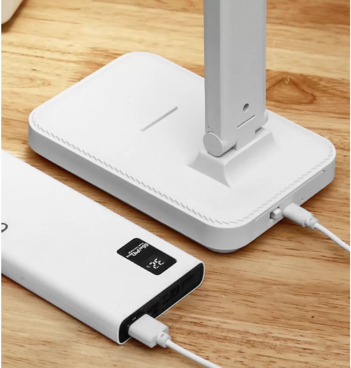 INF Wiederaufladbare und anschließbare Schreibtischlampe mit Farb- und Lichteinstellung - 2400 Laufzeit