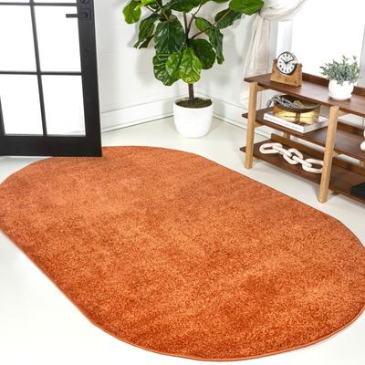 JONATHAN Y Tumbling Solid Low-Pile Area Rug