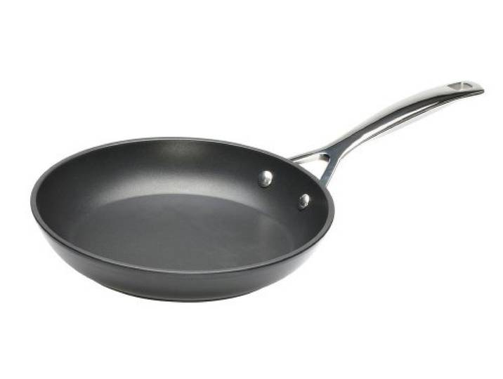LE CREUSET Aluminium-Antihaft Pfanne, Ø 28 cm, PFOA-frei, Für alle Herdarten inkl. Induktion geeignet, Anthrazit/Silber