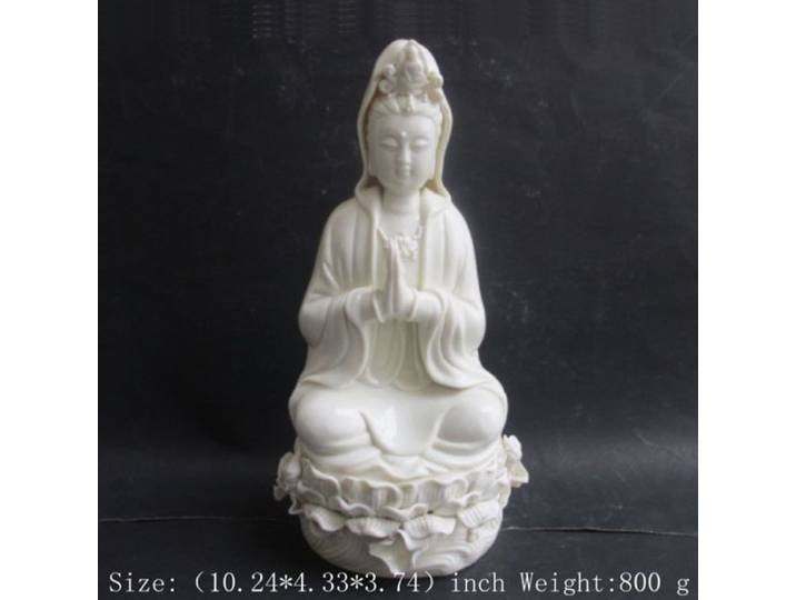 26 cm */ Porcelaine blanche de Dehua, Chine, déesse Guanyin Bodhisattva.