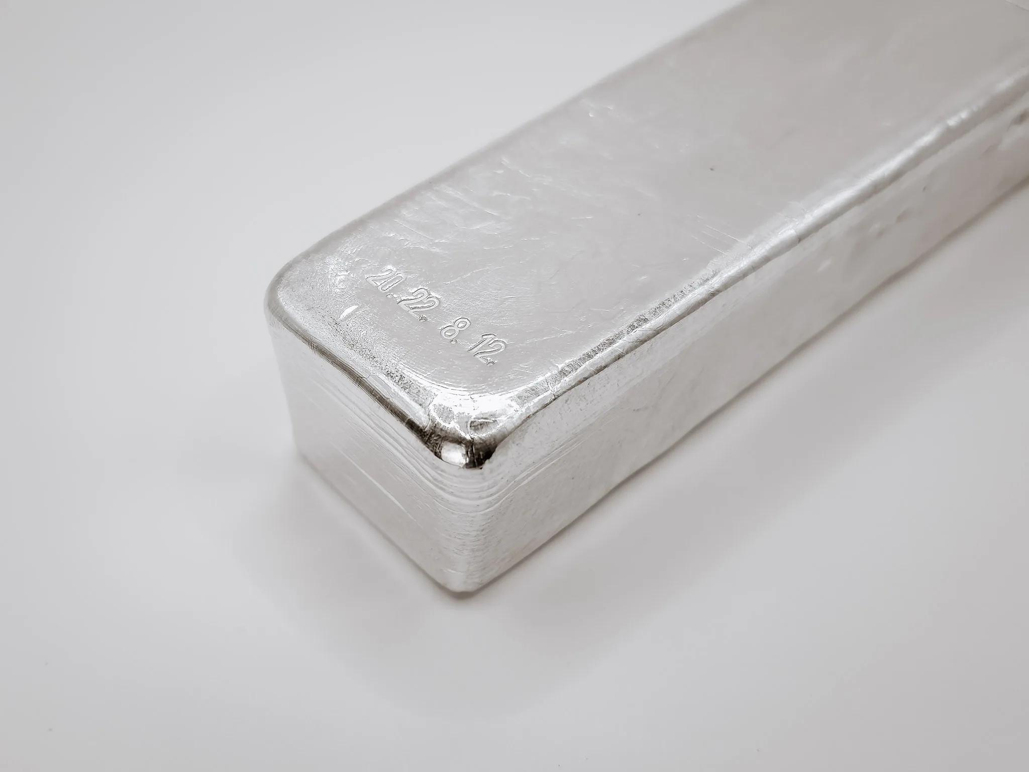 Indium In99,995 % (4N5) Barren, 1 kg