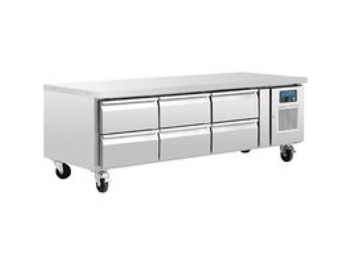 Table Réfrigérée Positive de Soubassement à Roulettes 317 L - Polar