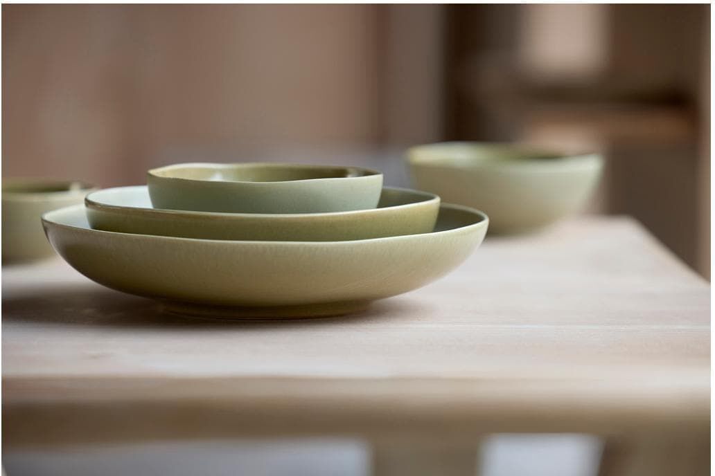 Salatschüssel "Shoku 28 cm 1 Stück", grün, Ø:28cm, Steinzeug, VILLA COLLECTION DENMARK, Schüsseln, Salatschüssel grün Ø 28cm