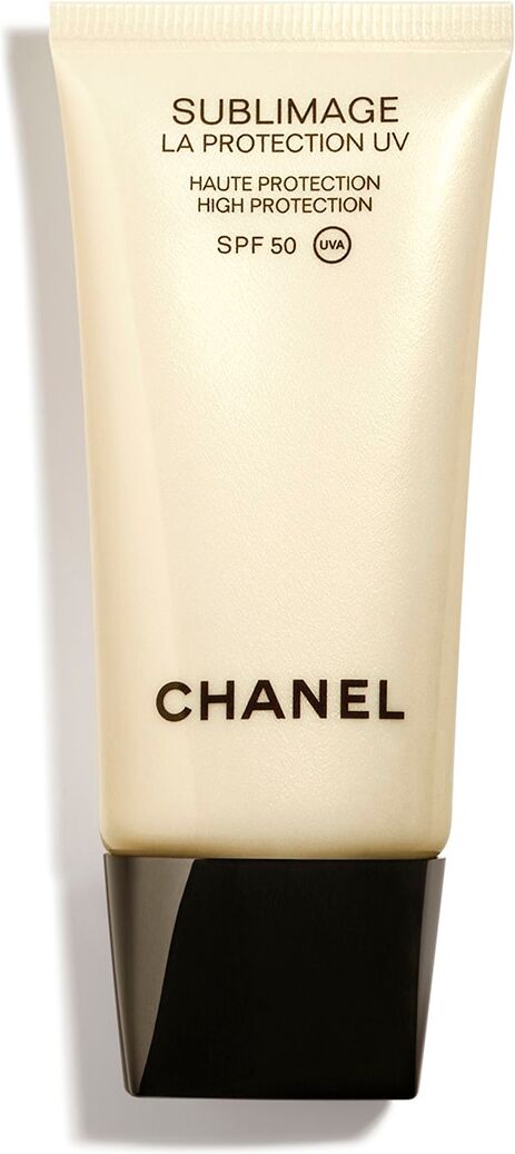 Chanel Máxima regeneración y protección alta protección SPF 50.  (30 ml)