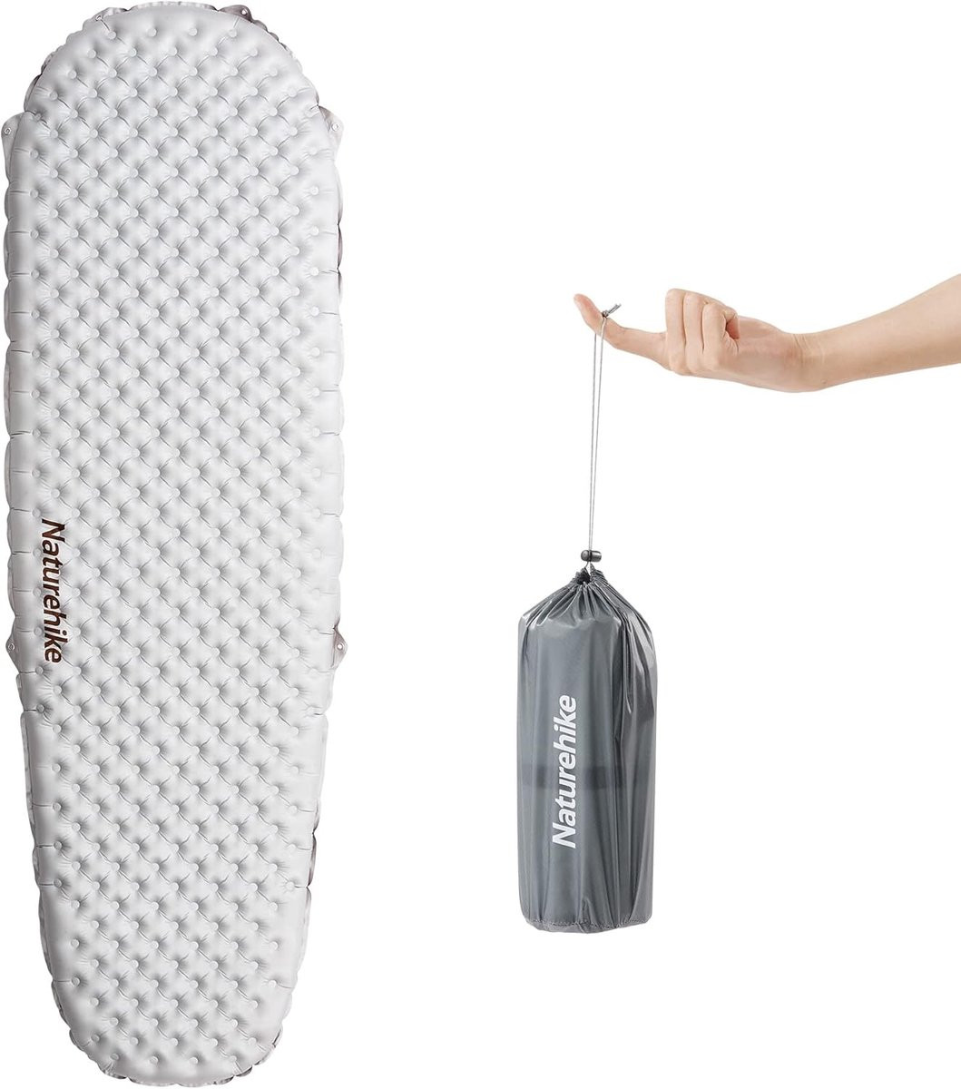Thijox Ultralichte Zelfopblazende Campingmat voor 4 Seizoenen met 5.8 R-waarde en Opblaasbare Zak