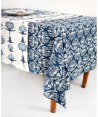 "French Home Botanical 59"" x 118"" Tablecloth - Indigo"