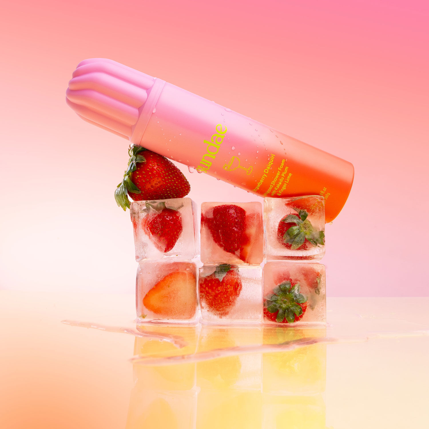 SUNDAE BODY Strawberry Daiquiri Whipped Shower Foam 265ml