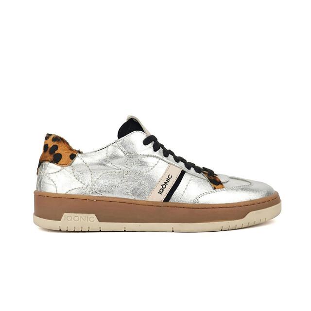 Iqônic Sneakers