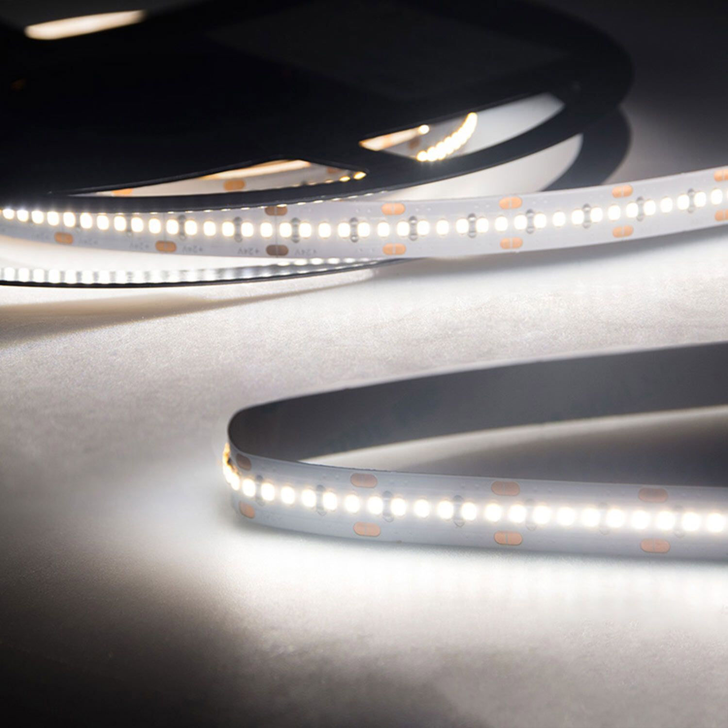 Isoled Led Cri940 Linear-Flexband, 24v, 15w, Ip20, Neutralweiß