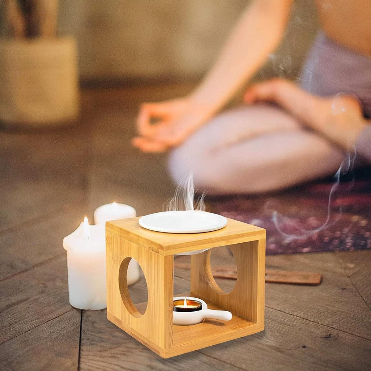 Nevolis Wax Melt Burner Essential Oil Burner van Bamboe en Keramiek, B/D/H: 12 x 12 x 11,5 cm