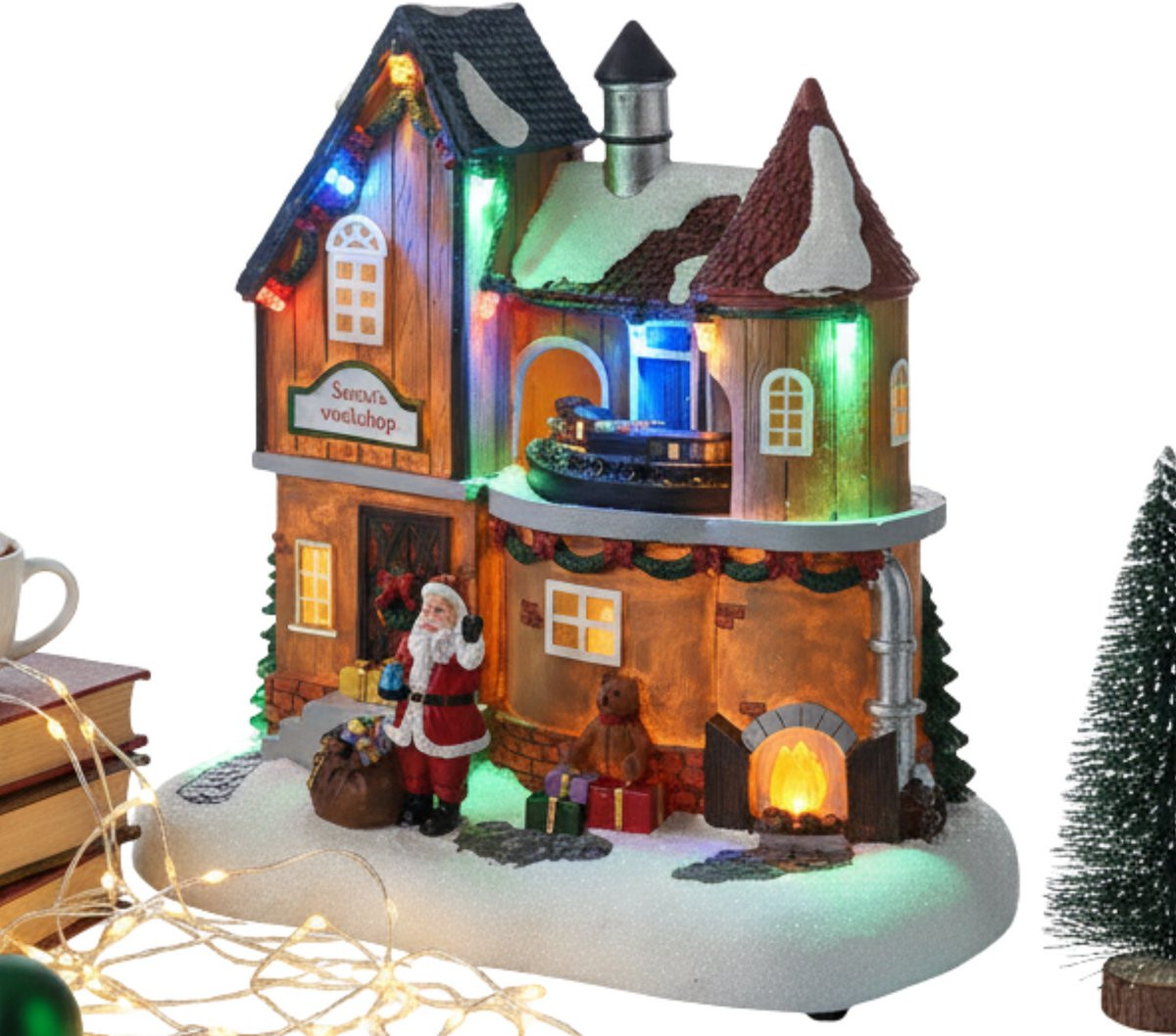 Lomera Kersthuisje met Verlichting en Draaiende Kersttrein - Polyresin Kerstdecoratie met Multicolor LED - Werkt op Batterijen