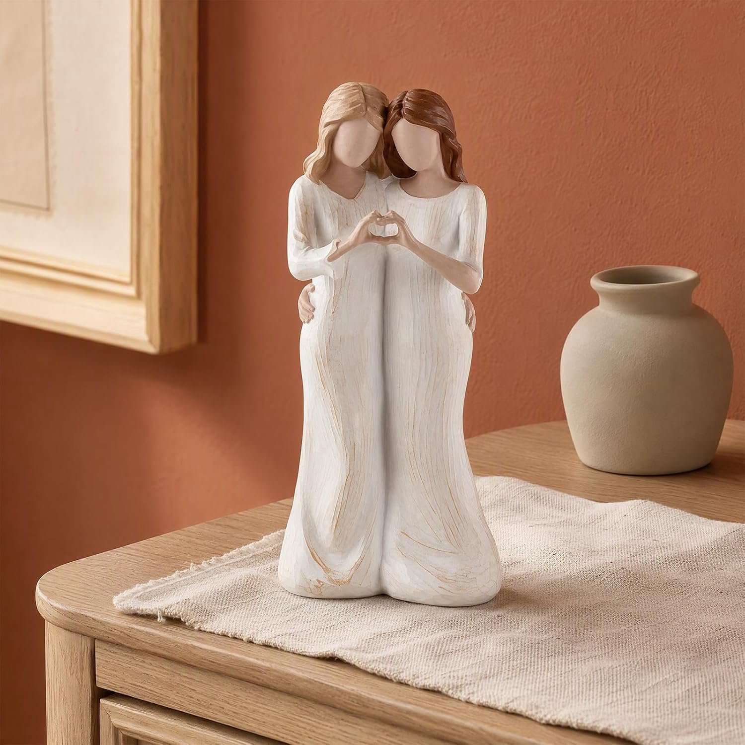 Handbeschilderd hartsculptuur crèmekleurig - Homevero
