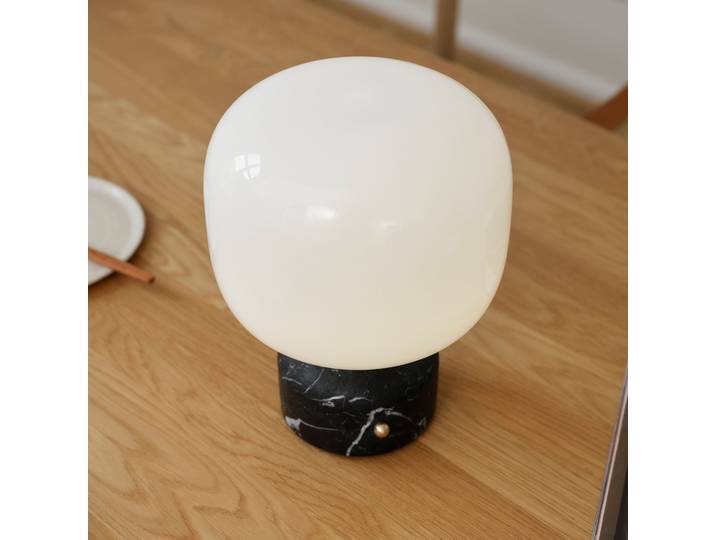 Meemo LED-Akku-Tischleuchte, schwarz Marmor, Glas - GEJST - Wohnzimmer - Einflammig