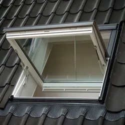 VELUX Rauchabzugsfenster GGL SK08 307040D klar lackiert THERMO Alu 114x140 cm