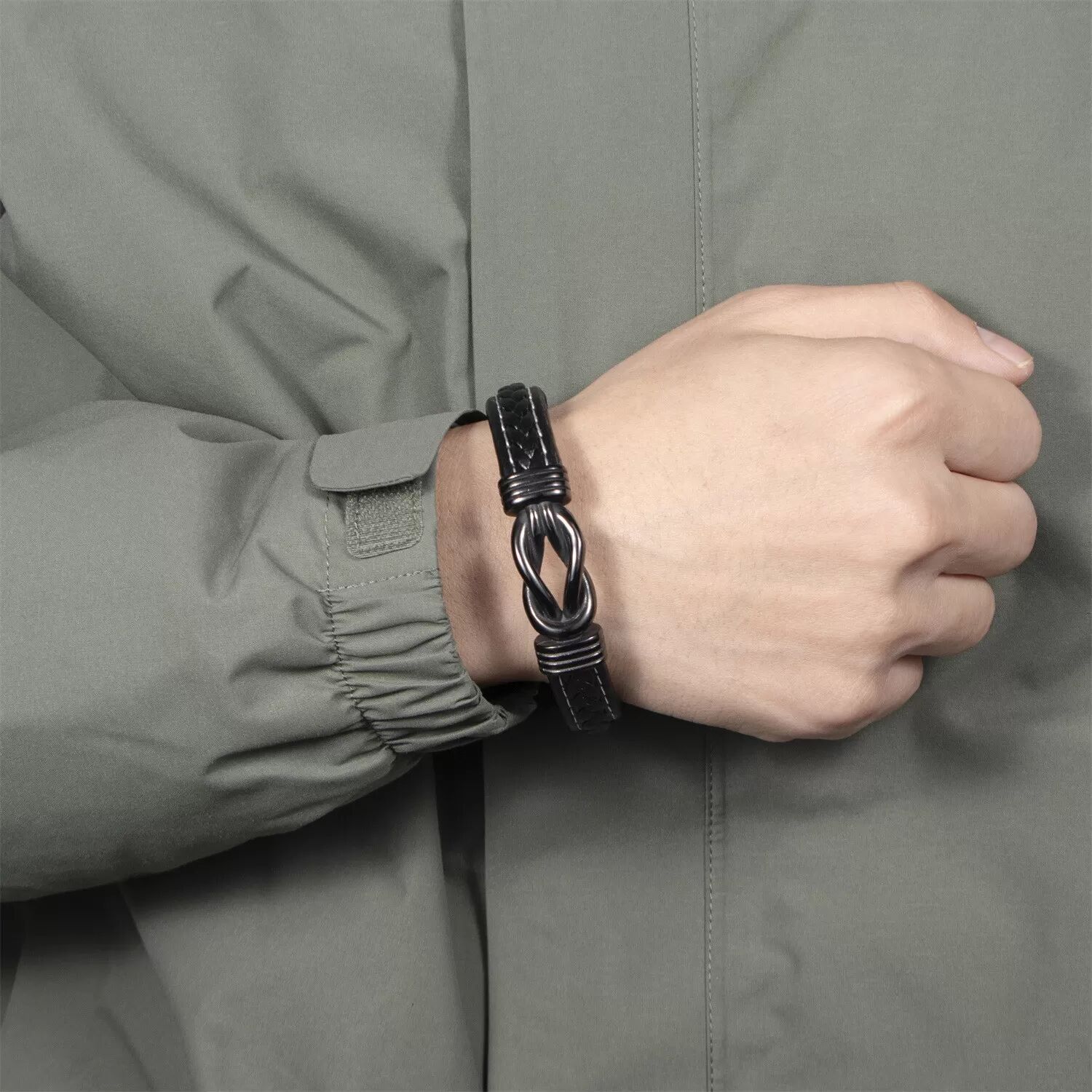 INF Bracelet en cuir tressé noir avec fermoir magnétique