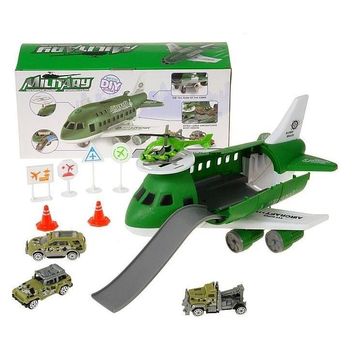 Adar Luftwaffenstützpunkt, Transportflugzeuge + Fahrzeuge (58222254)