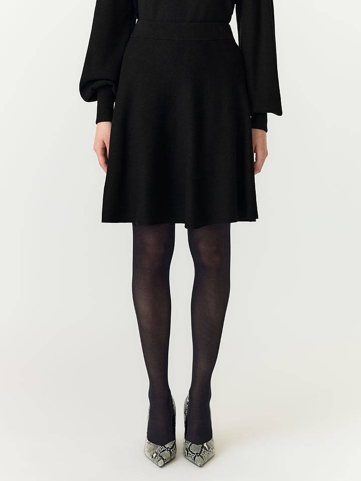 YAS Rock in Schwarz - XL