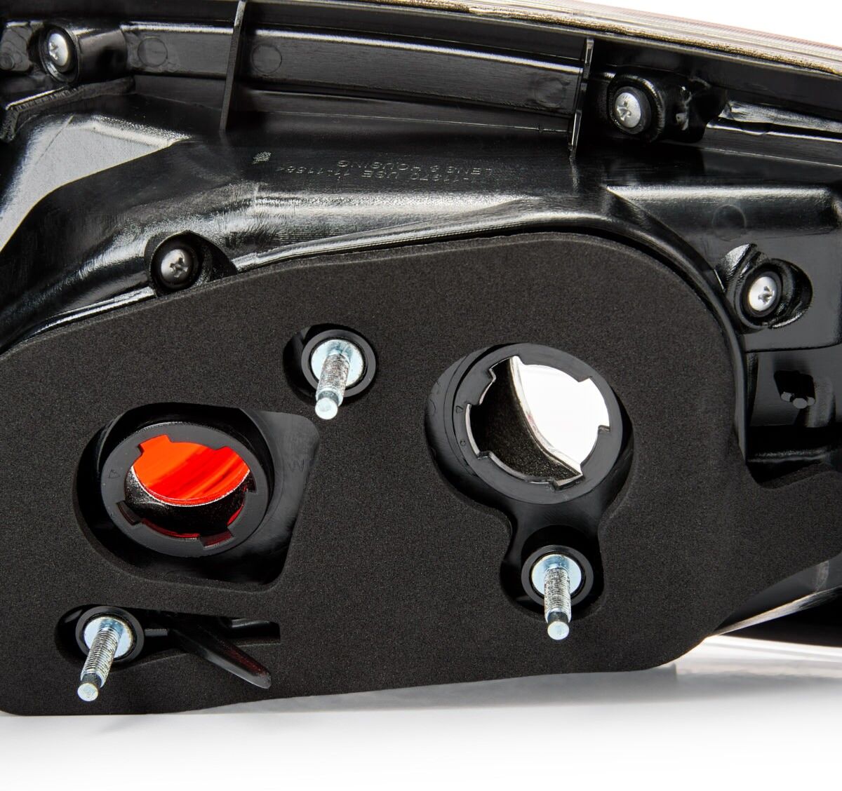 TYC 11-11584-01-2 Rear light