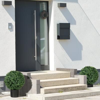 "HOMCOM Set of 2 20.5"" Artificial Ball Boxwood Topiary Trees with Pot"