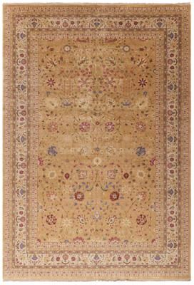 SAFAVIEH Couture Hand-knotted Ganges River Charissa Traditional Oriental Wool Rug with Fringe