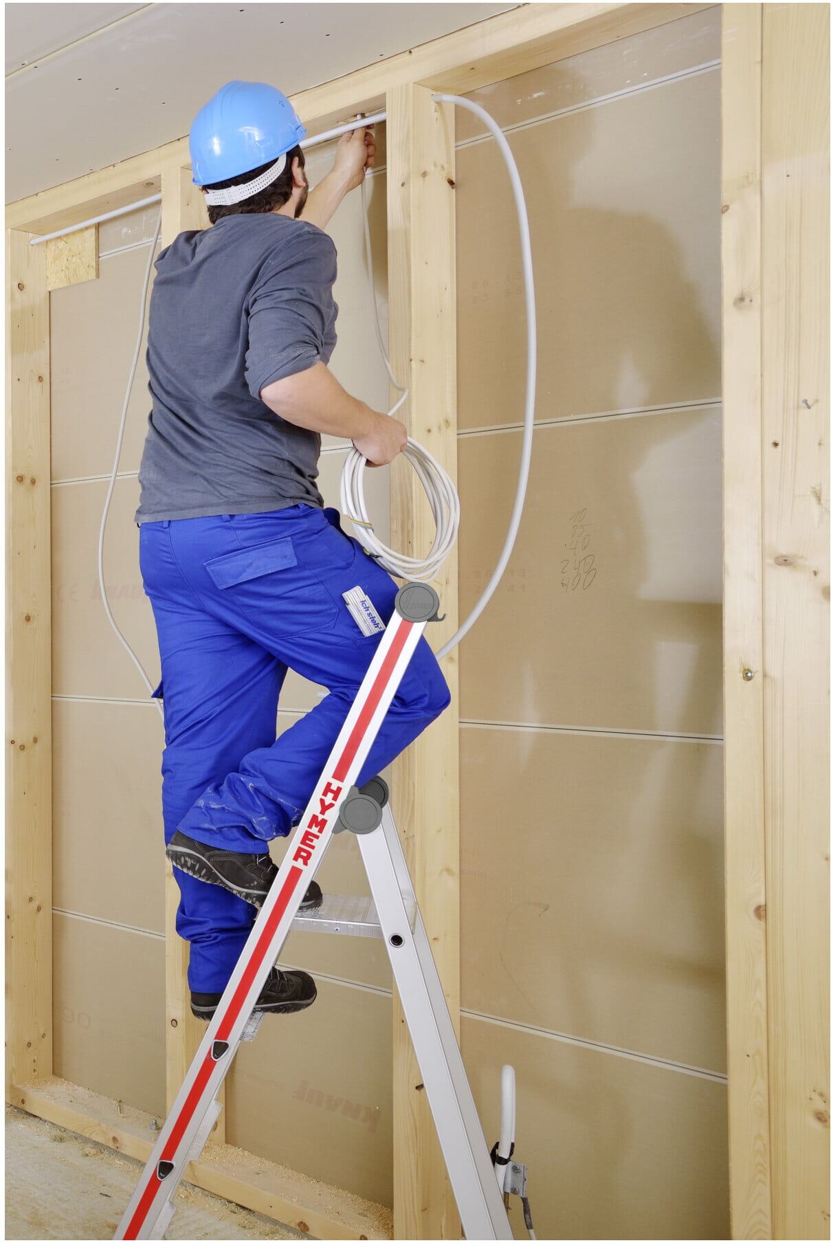 Hymer Stufenstehleiter mit Plattform, einseitig begehbar, 4 Stufen (402604)