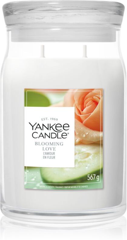 Yankee Candle Blooming Love scented candle 567 g