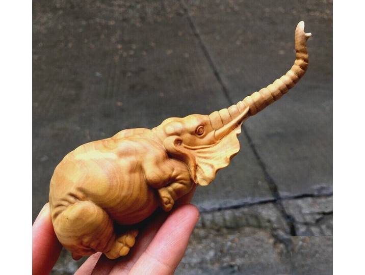 Support de stylo en bois de buis sculpté en forme de trompe d'éléphant, décoration