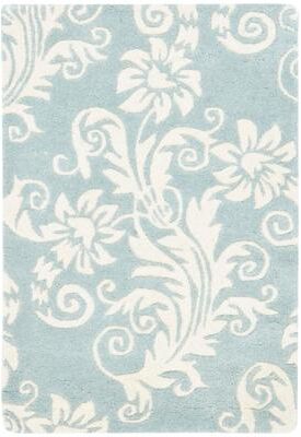 SAFAVIEH Handmade Soho Geeta Scroll N.Z. Wool Rug
