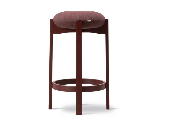 Fredericia Furniture Pioneer Hocker hoch Odino RC43 bordeaux-bordeaux Buche
